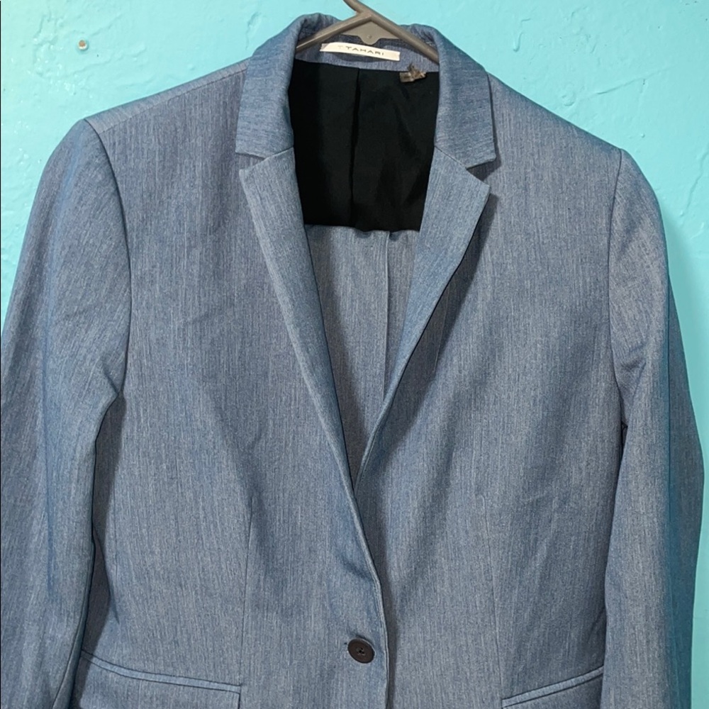 Tahari blazer and pants set - Picture 3 of 10